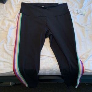 7/8 Ankle Compression Leggings with rainbow strip
